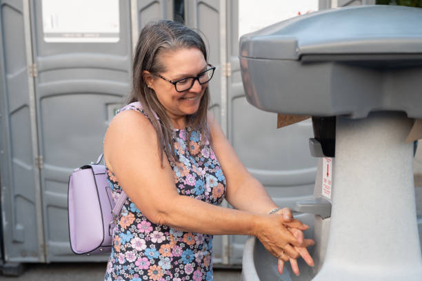 Best Best portable toilet rental  in Fort Madison, IA